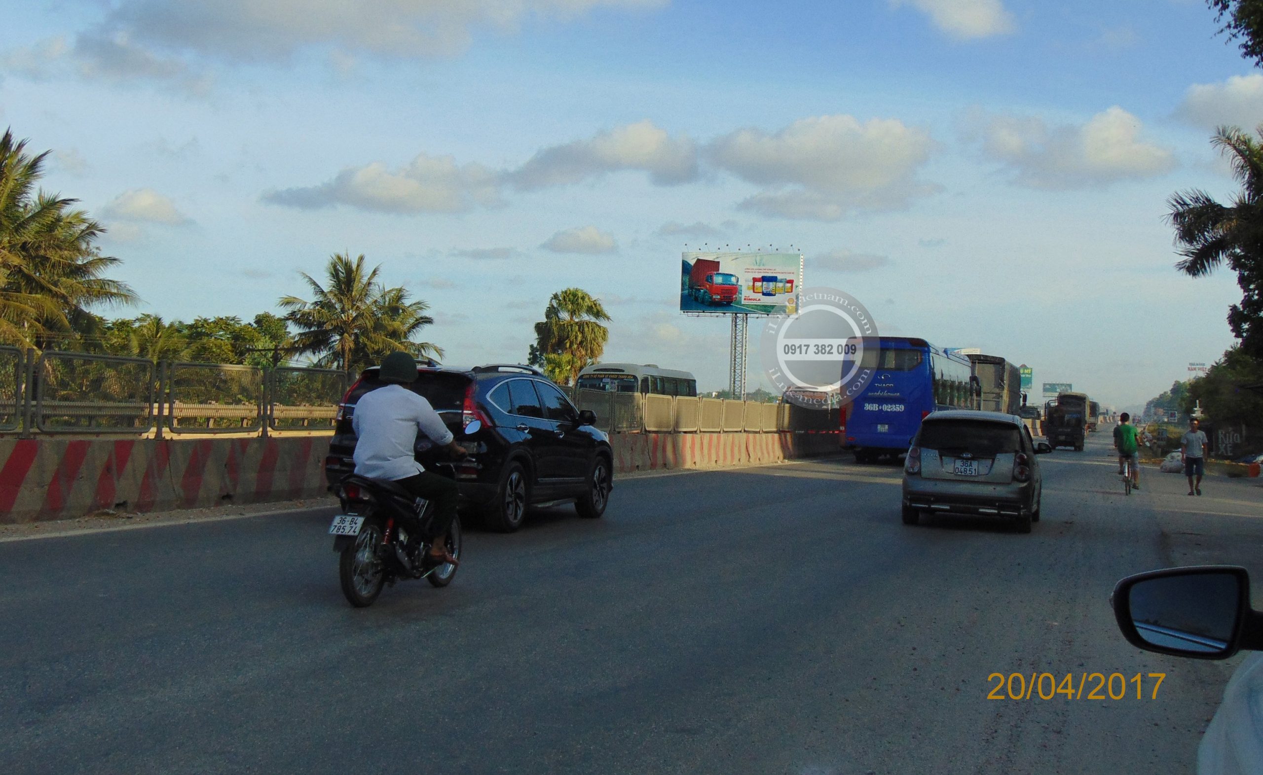 Pano bảng trụ quốc lộ Thanh Hóa