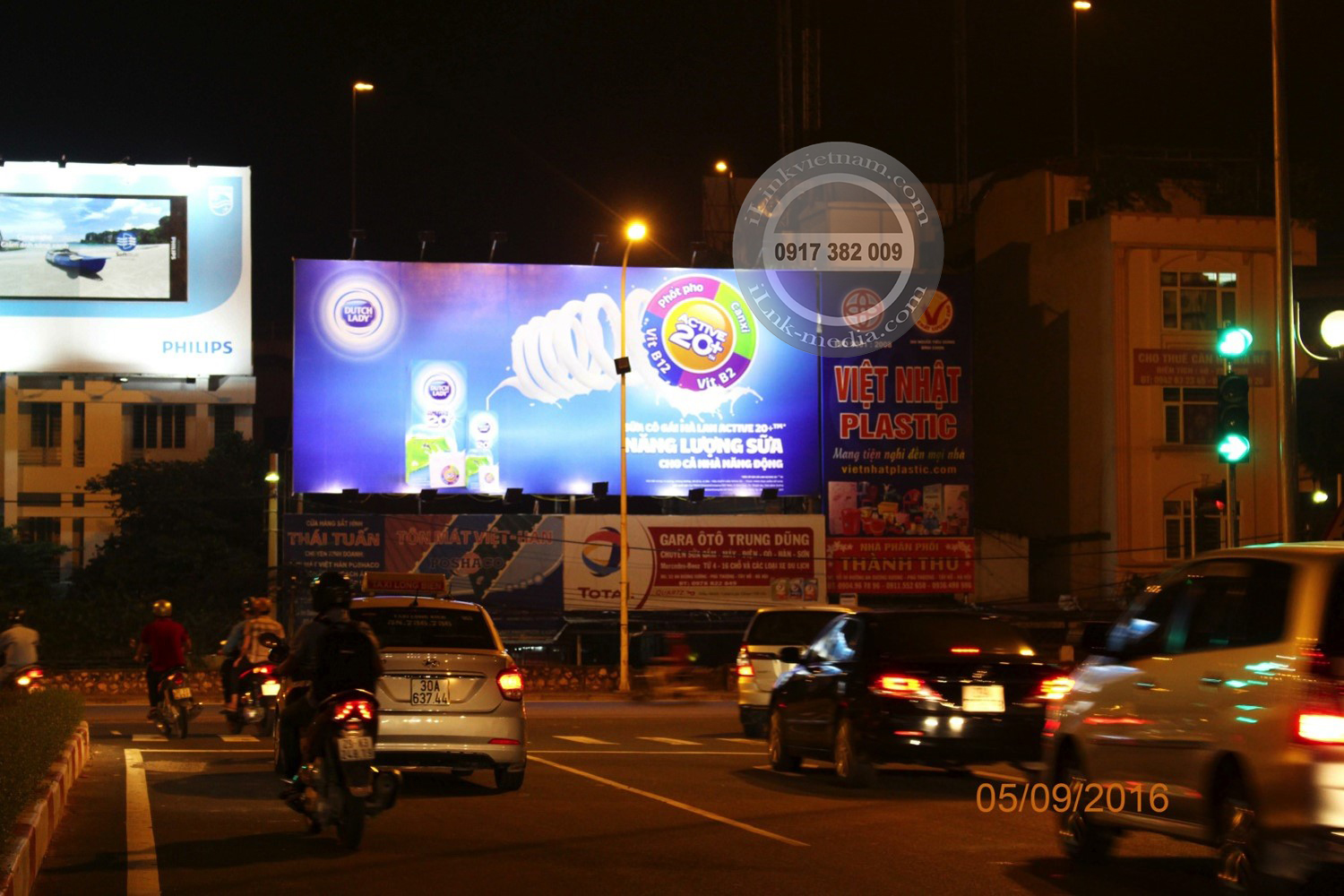 Bảng ốp tường Hà Nội