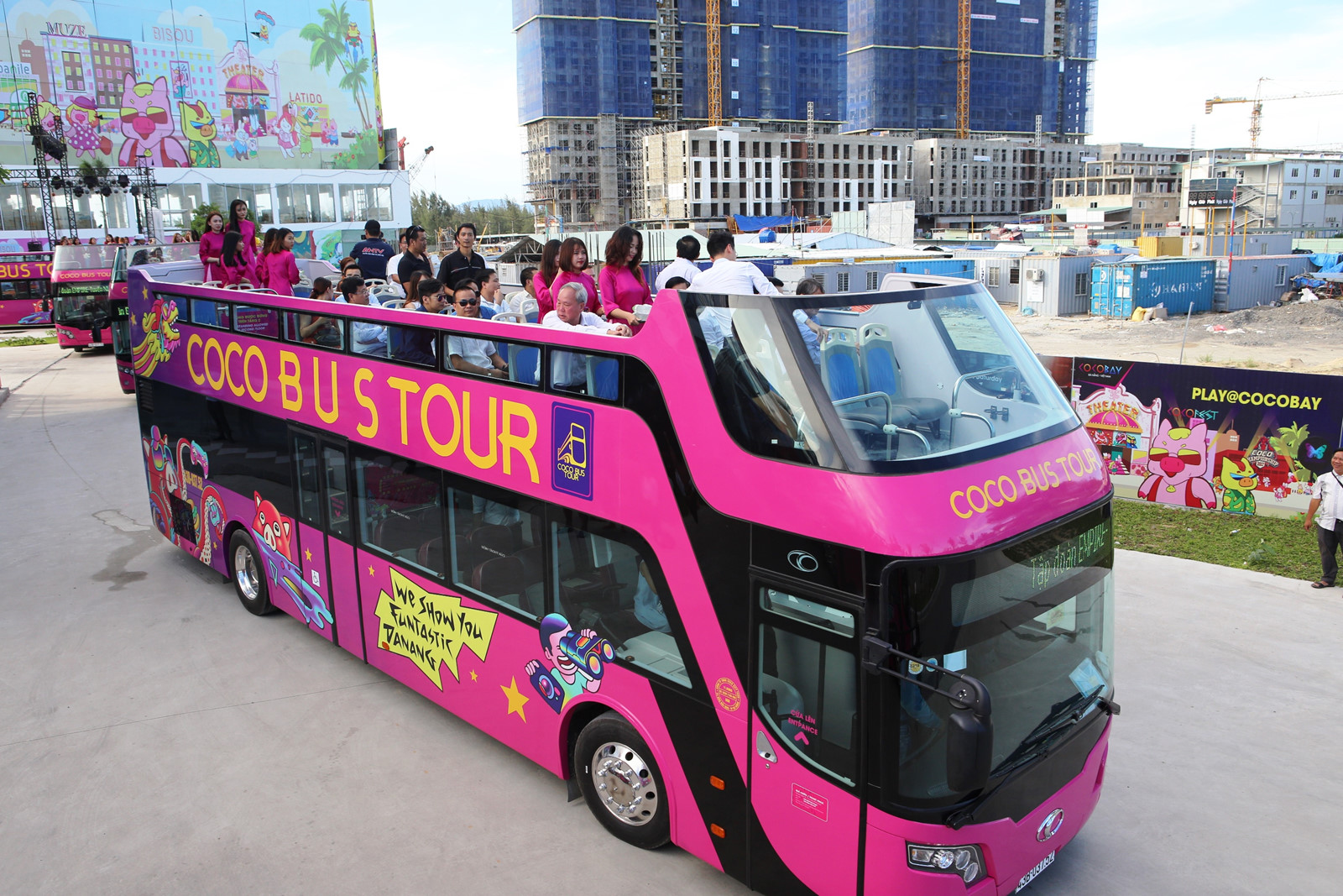 quảng cáo xe bus 2 tầngv
