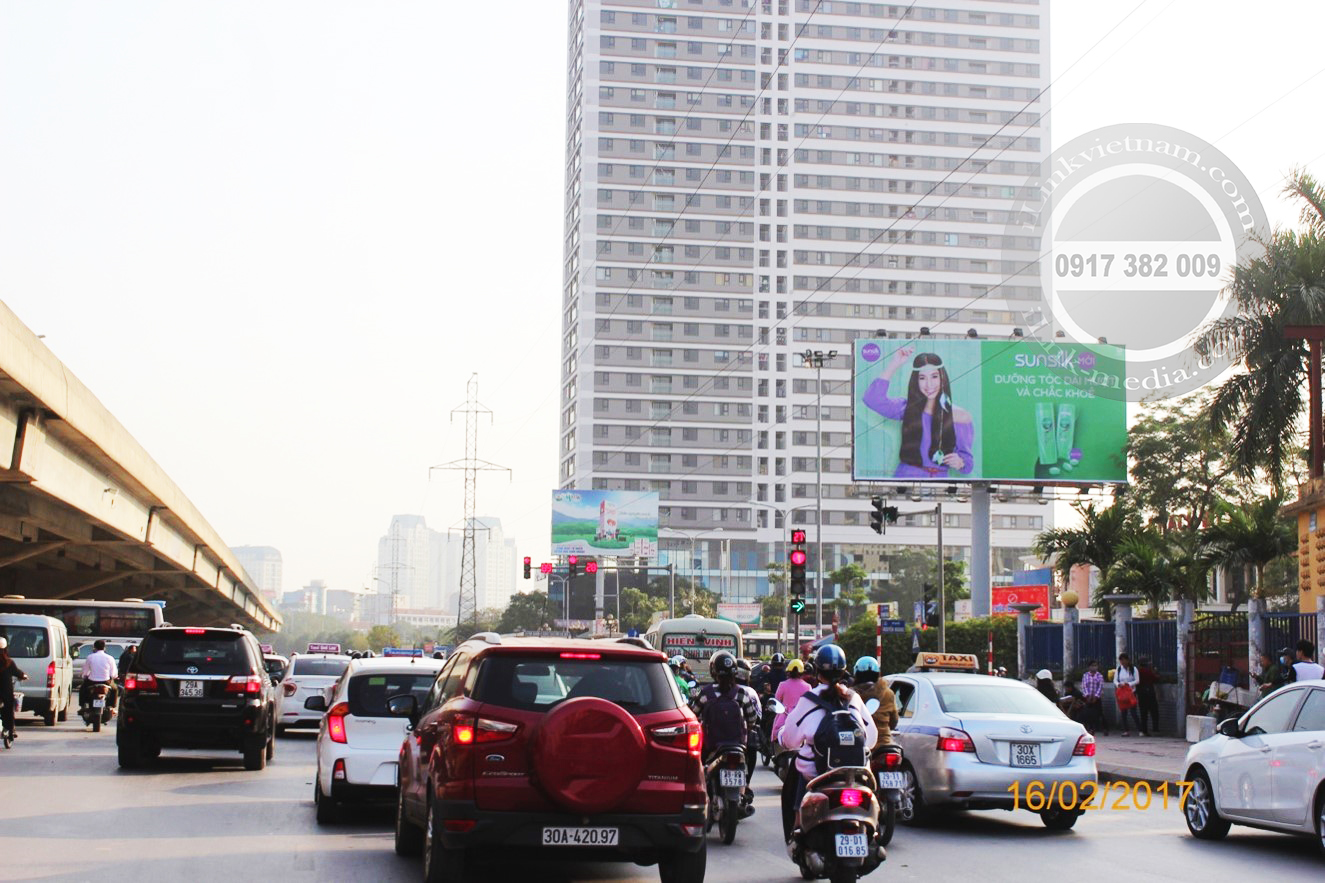 Billboard trụ nội đô Hà Nội