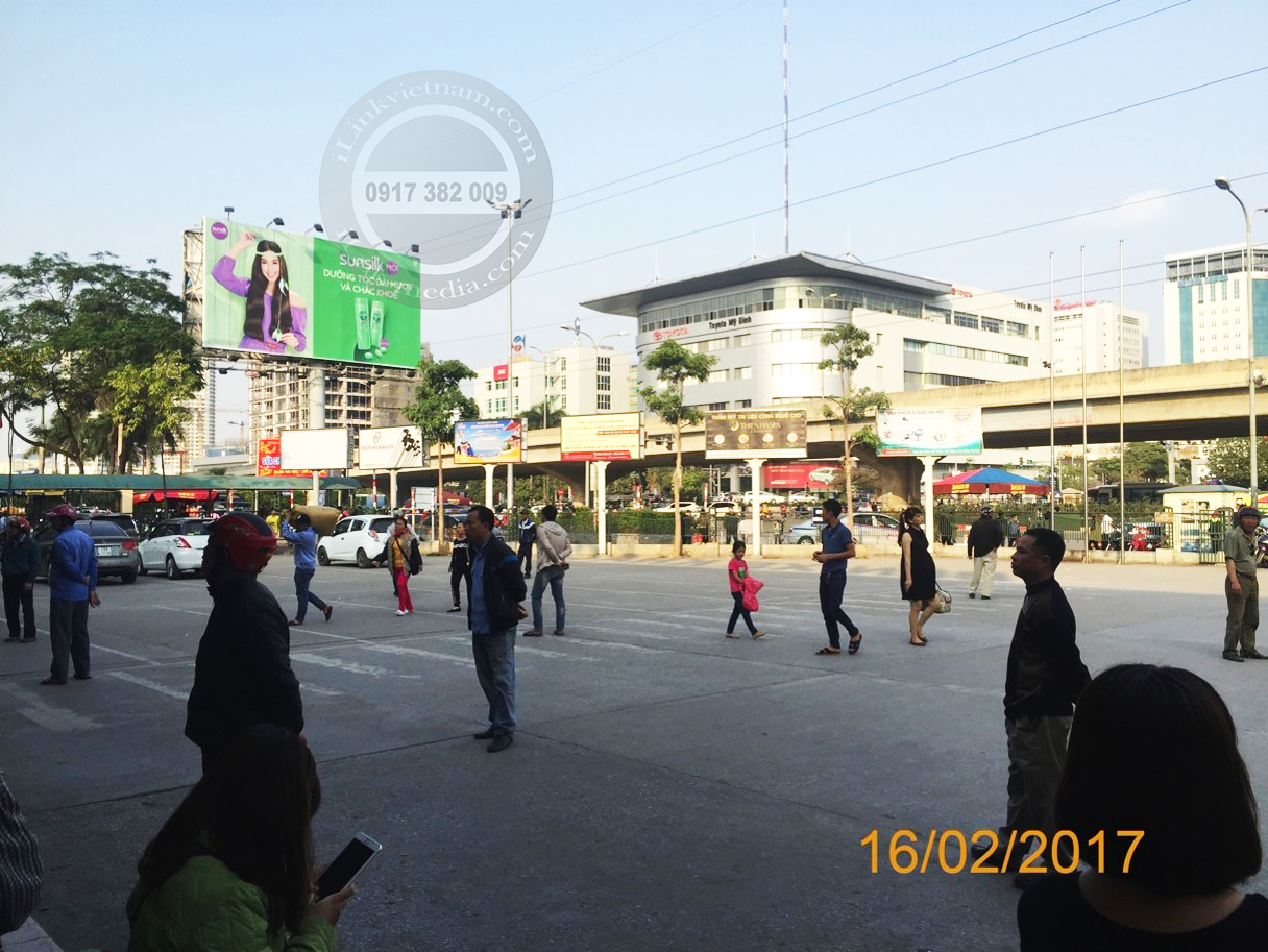 Billboard trụ nội đô Hà Nội