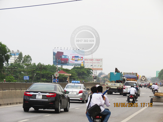 Billboard trụ quốc lộ 1A
