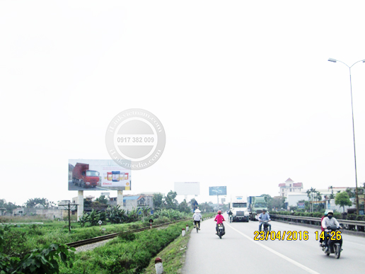 Billboard trụ quốc lộ 5 của Shell