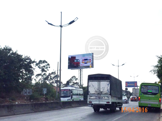 Billboard cao tốc Sài Gòn – Trung Lương