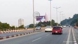 Biển trụ tại Hạ Long