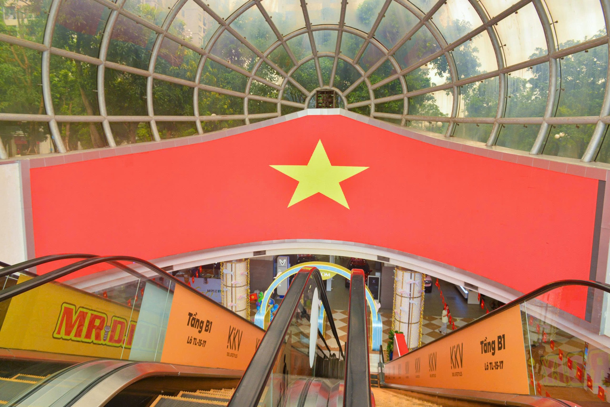 Quảng cáo màn led trong nhà