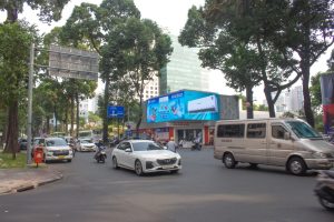 quảng cáo ngoài trời ngành điện lạnh dân dụng