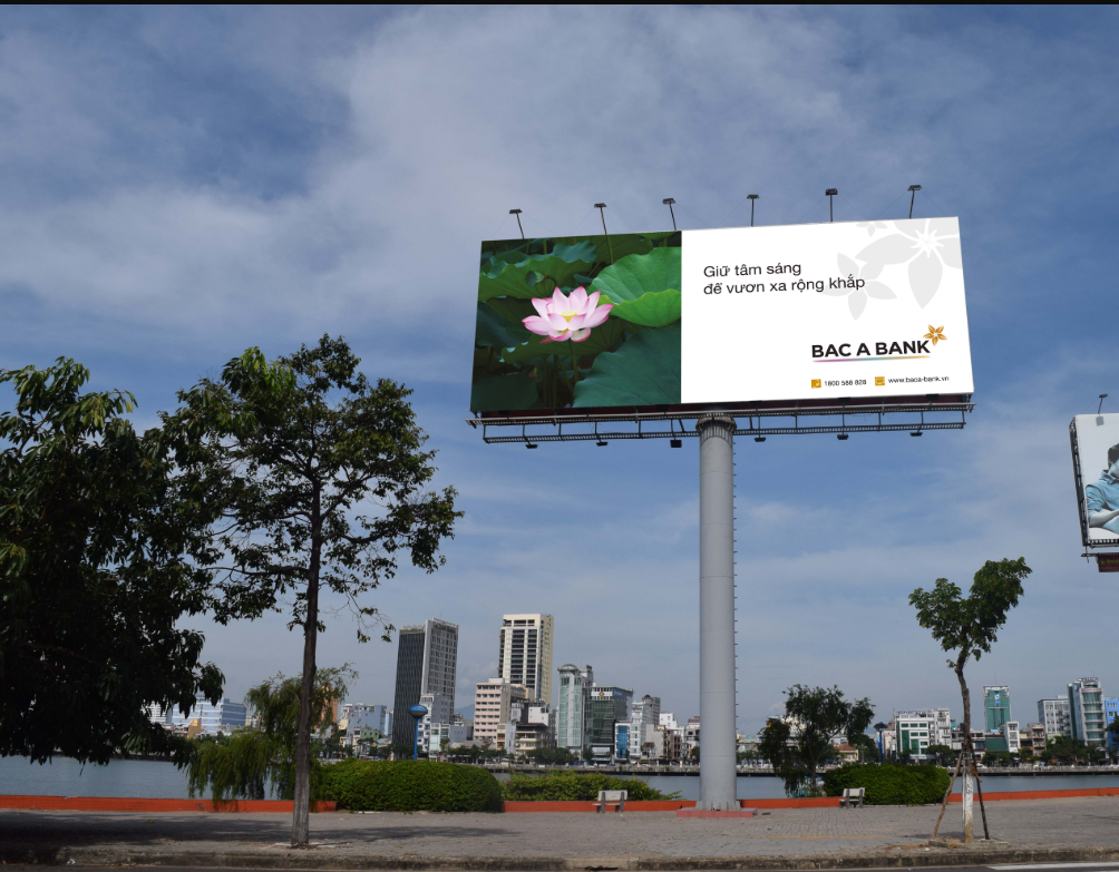 quảng cáo ngoài trời ngành ngân hàng